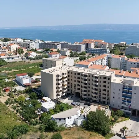 Daire Luxury Znjan,split-two Bathrooms And Free Parking