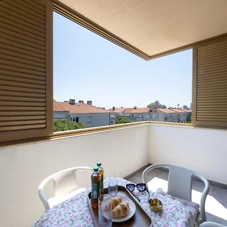 Luxury Znjan,split-two Bathrooms And Free Parking Appartamento *