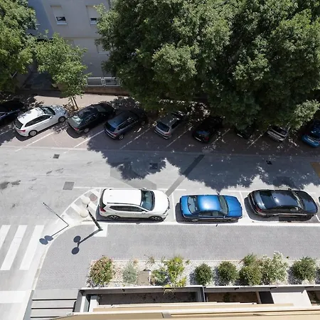 Luxury Znjan,split-two Bathrooms And Free Parking Spalato